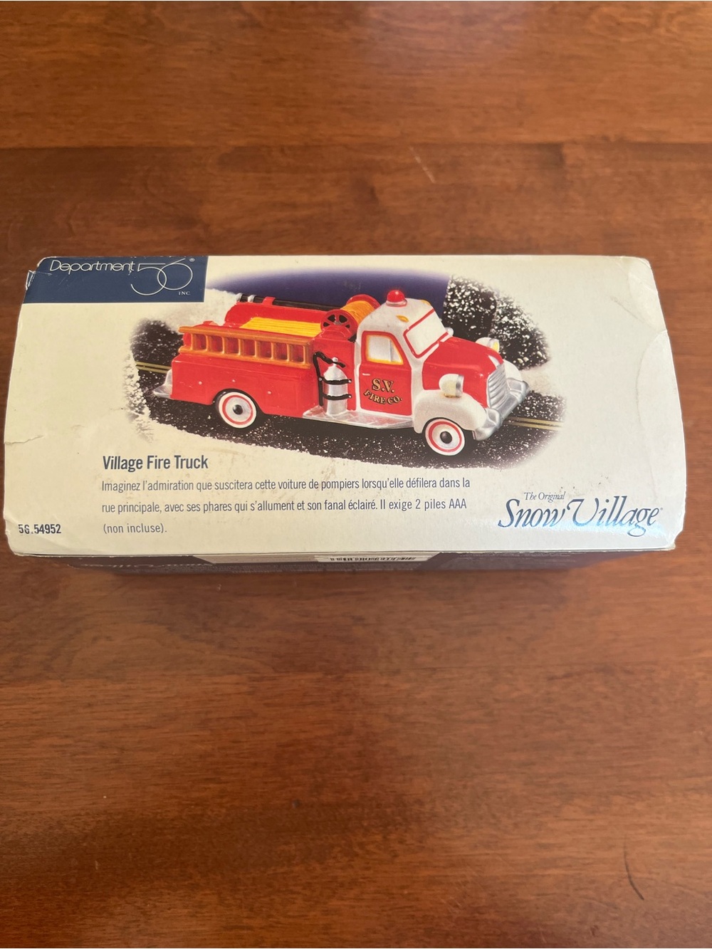 Department 56 Original Snow Village Fire Truck 54952 - Red light flashes on top